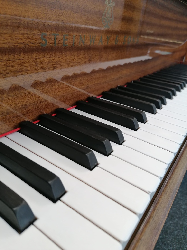 Steinway & Sons 170 - Occasion