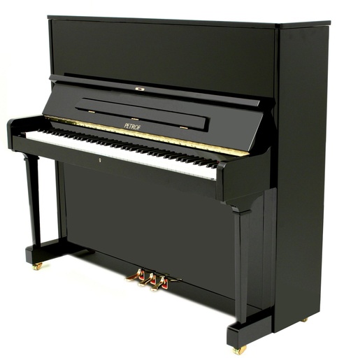 Petrof P125 F1